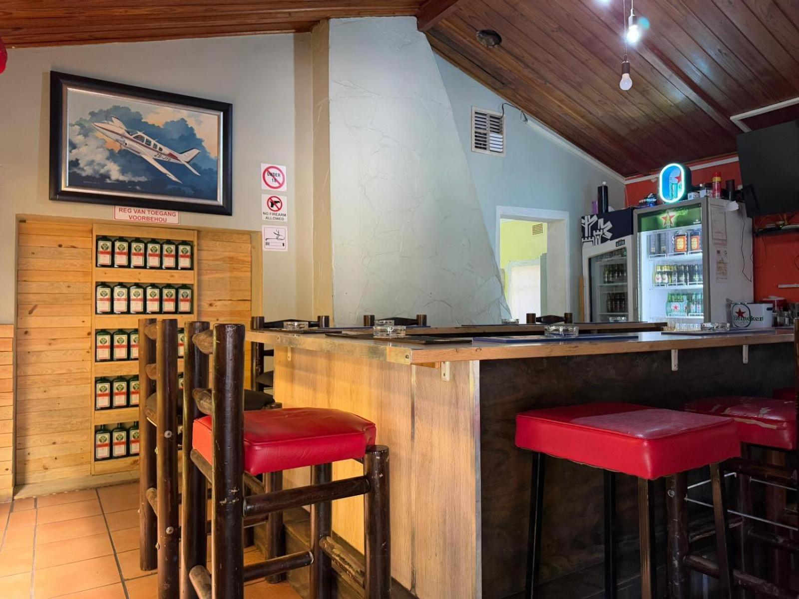 Herb Garden Restaurant & Rooms Спрингбок Экстерьер фото